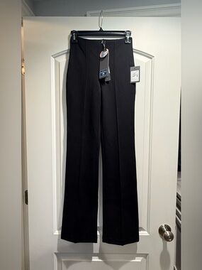 Lysse Elysse Pointe Black Pant